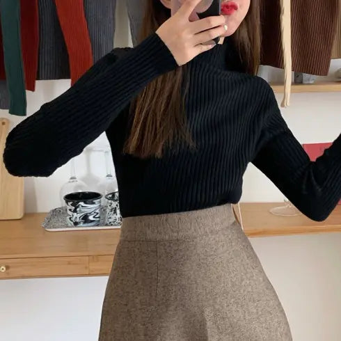 Women's slim turtleneck sweater